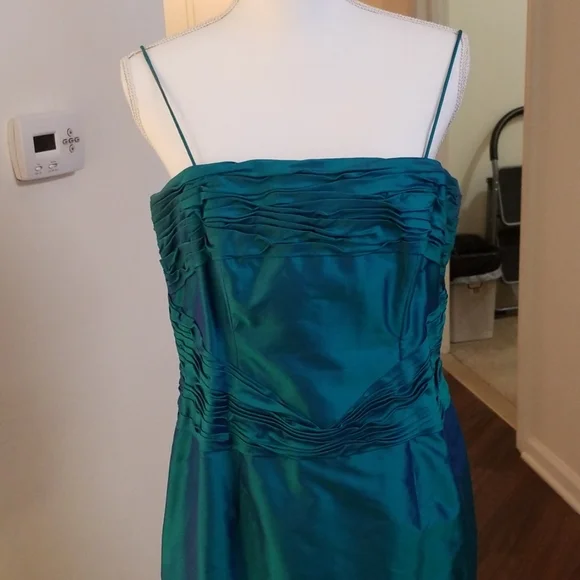 MARISA BARATELLI SHARKSKIN GREENISH BLUE GOWN